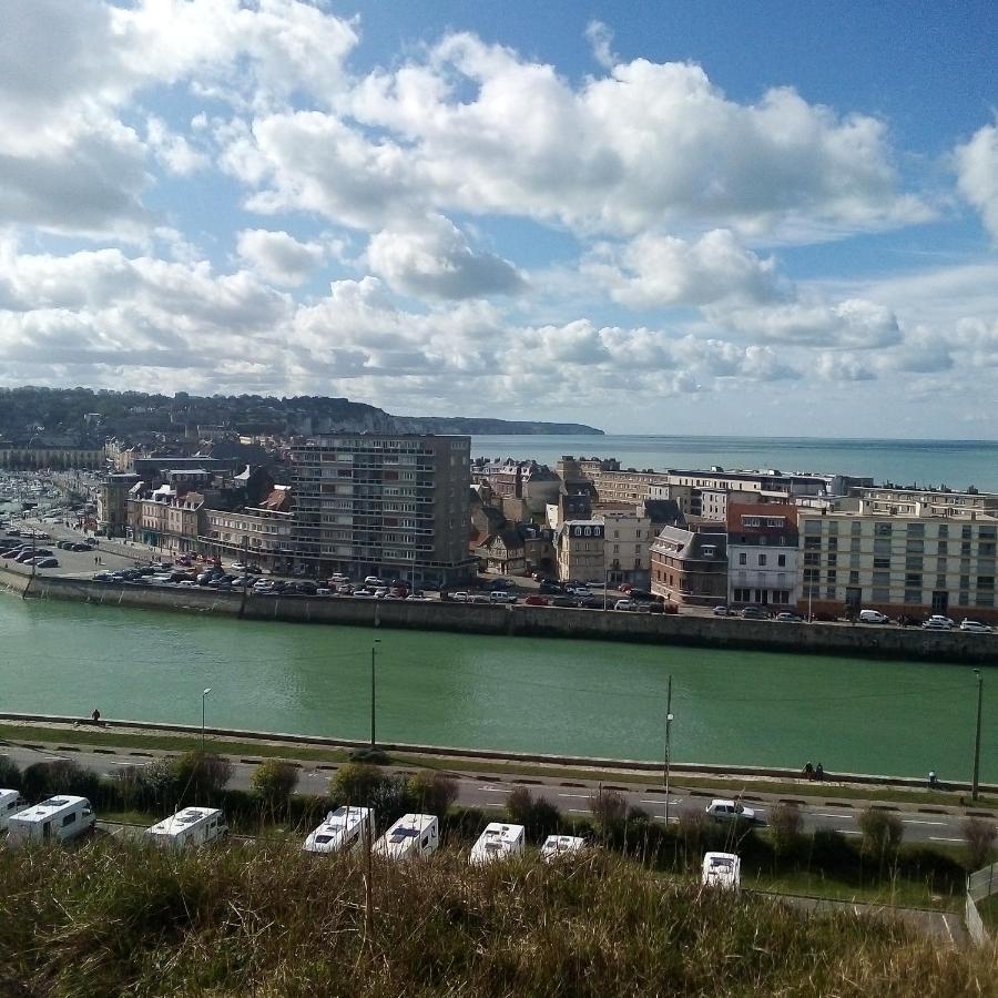 Vila Au Galet Bleu Dieppe Exteriér fotografie